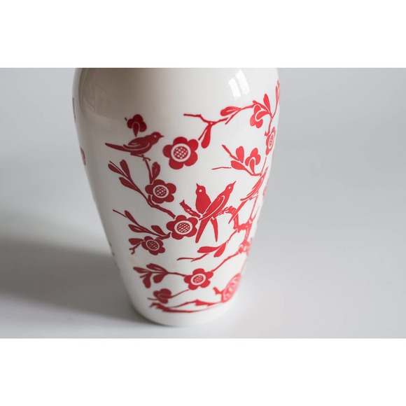 Vintage MCM Vitrock 9" Vase Anchor Hocking Red Birds & Flowers - Picture 5 of 7